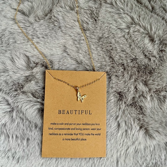 Beautiful Butterfly Necklace - Picture 2 of 2